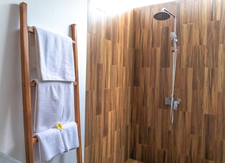 Villa Hakem Elegant And Modern 4 Bedrooms Villa Pool View Canggu  Ngoại thất bức ảnh