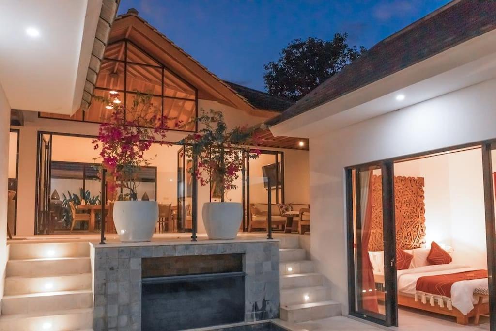 Villa Hakem Elegant And Modern 4 Bedrooms Villa Pool View Canggu  Ngoại thất bức ảnh