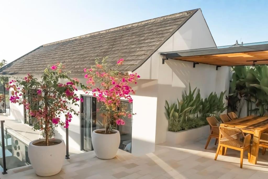 Villa Hakem Elegant And Modern 4 Bedrooms Villa Pool View Canggu  Ngoại thất bức ảnh